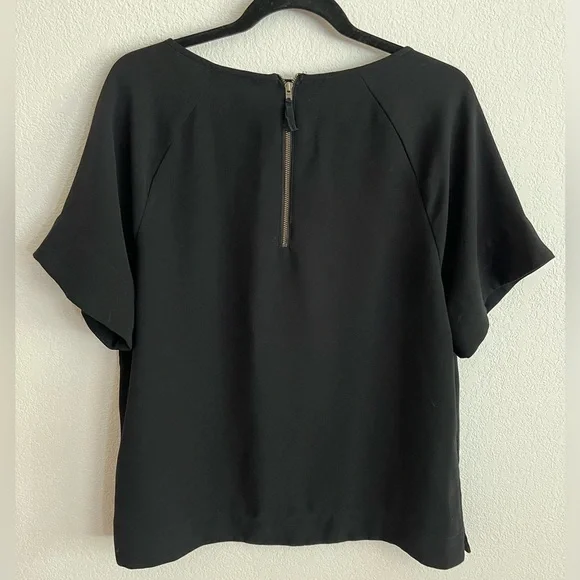 Banana Republic Top - Picture 3 of 3